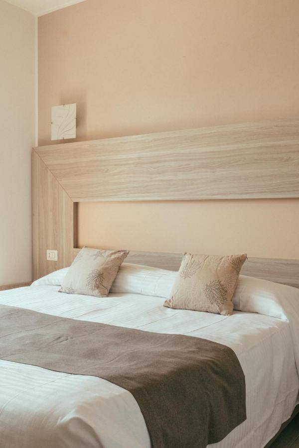 Hotel Residence La Palma Finale Ligure Esterno foto