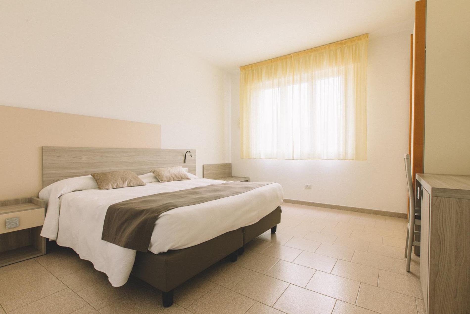 Hotel Residence La Palma Finale Ligure Esterno foto