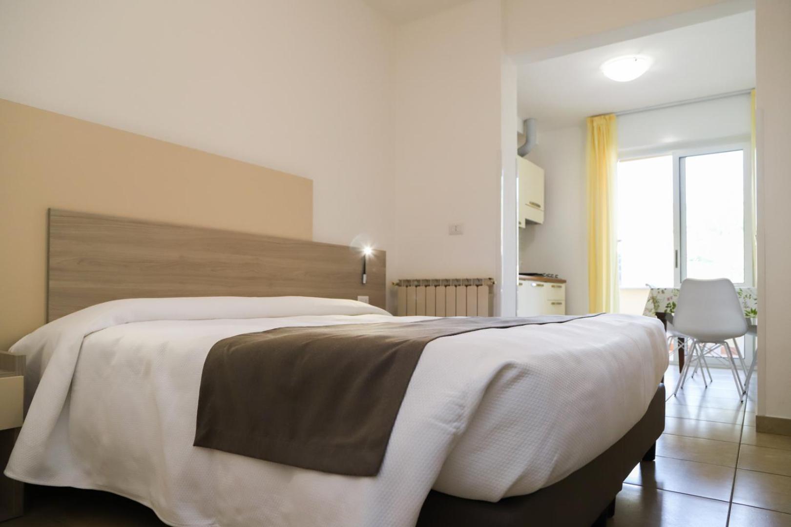 Hotel Residence La Palma Finale Ligure Esterno foto
