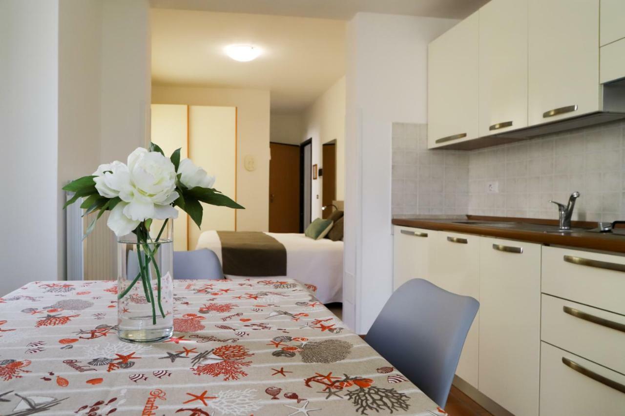 Hotel Residence La Palma Finale Ligure Esterno foto